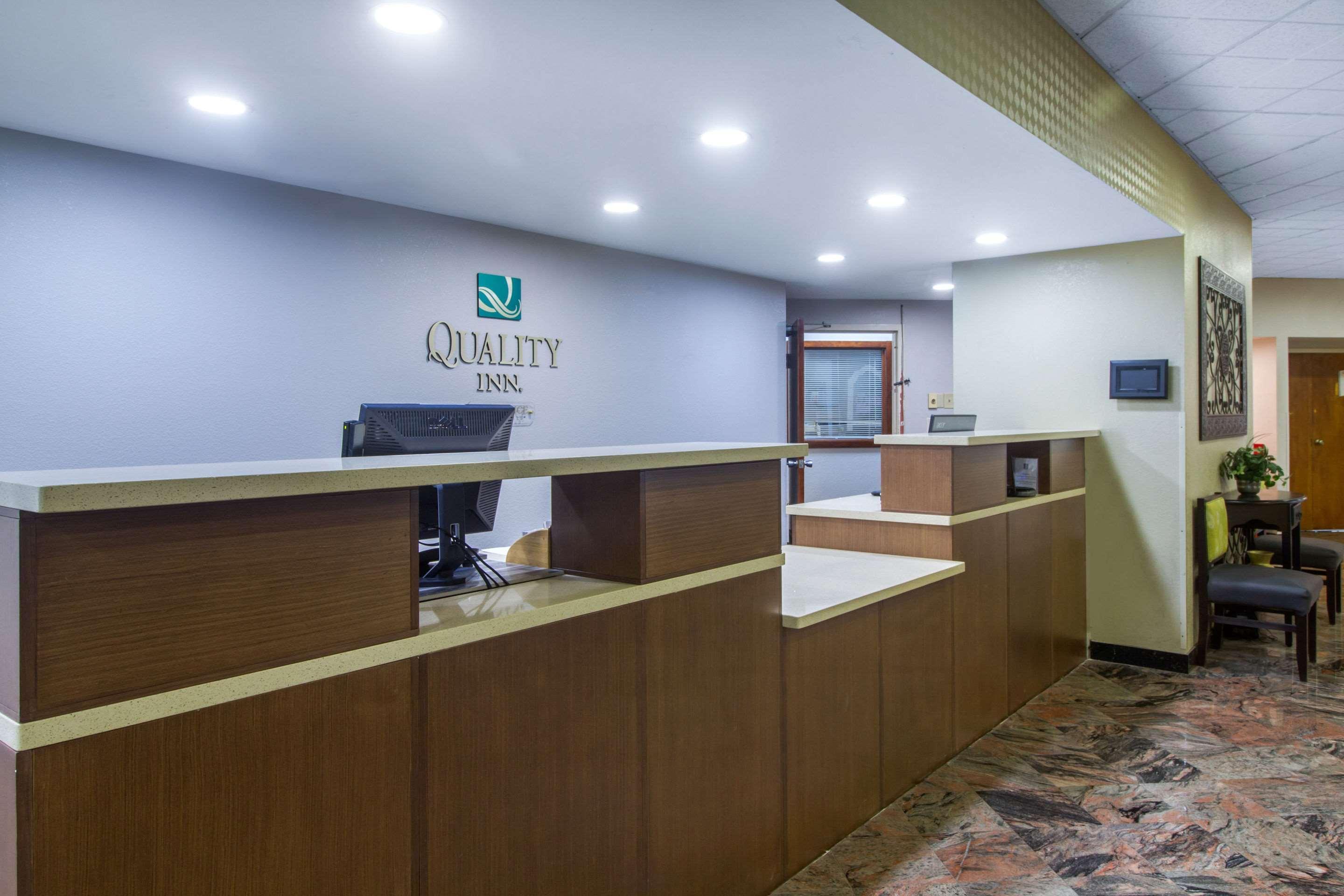 Quality Inn Куквілл Екстер'єр фото