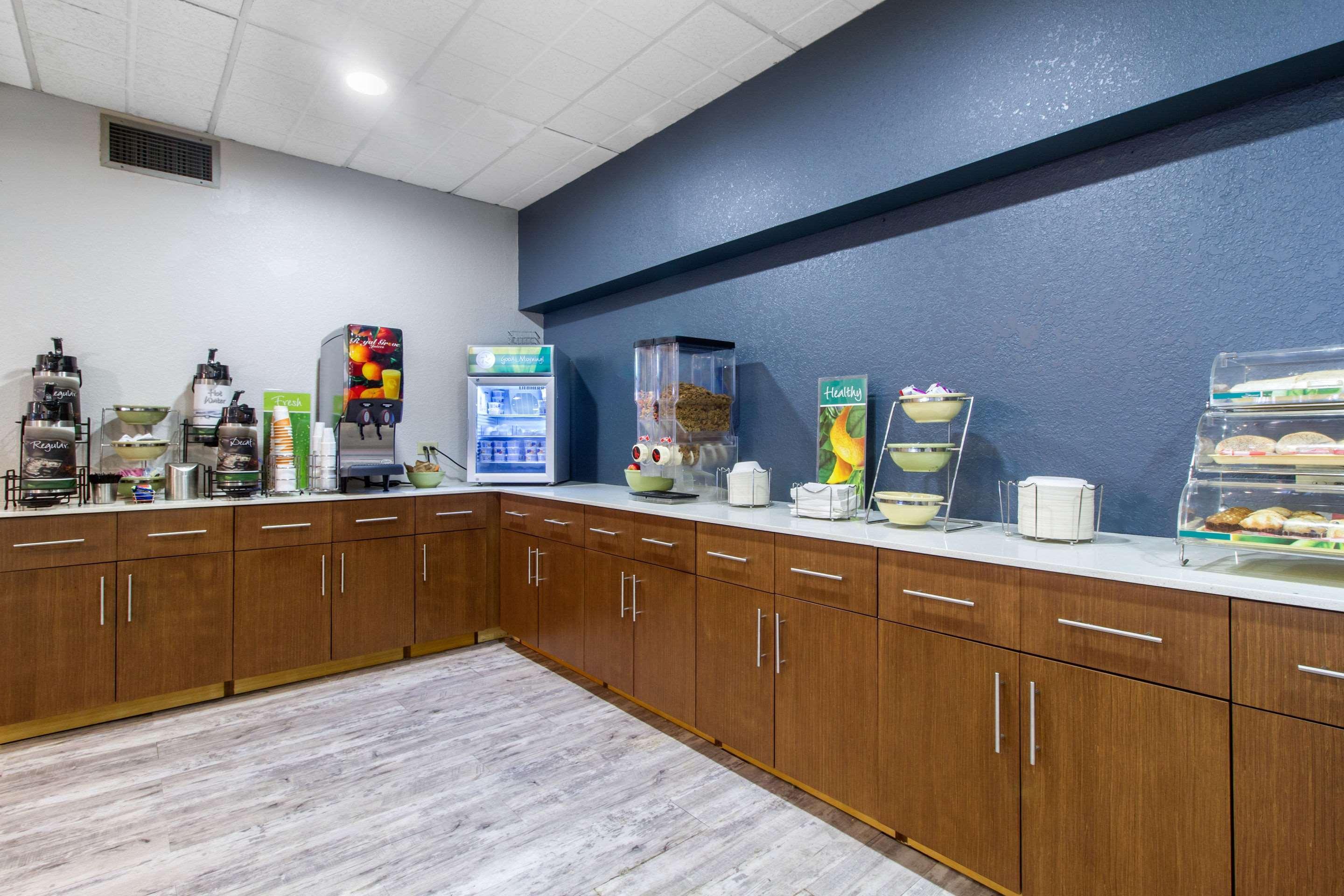 Quality Inn Куквілл Екстер'єр фото
