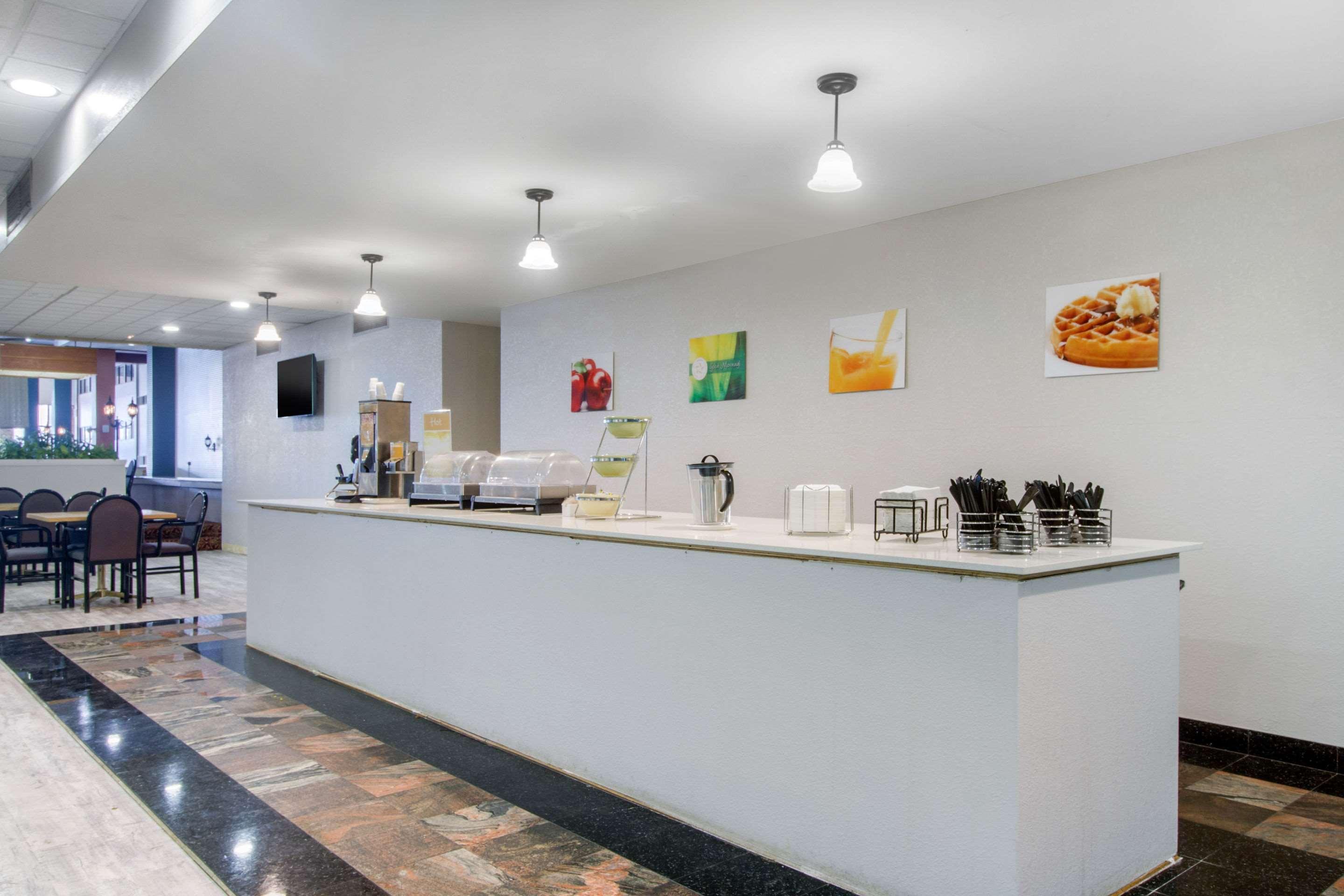 Quality Inn Куквілл Екстер'єр фото