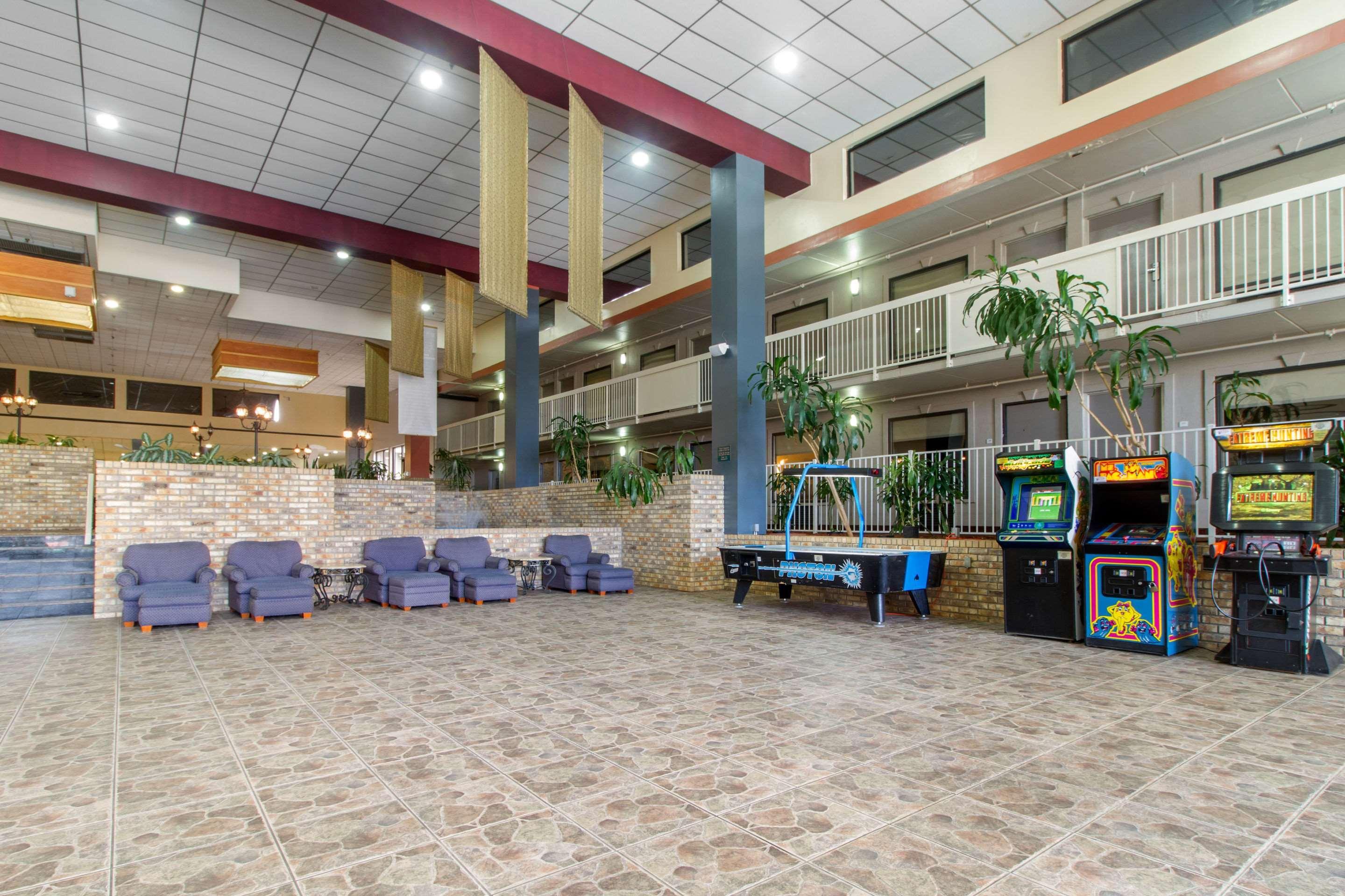 Quality Inn Куквілл Екстер'єр фото