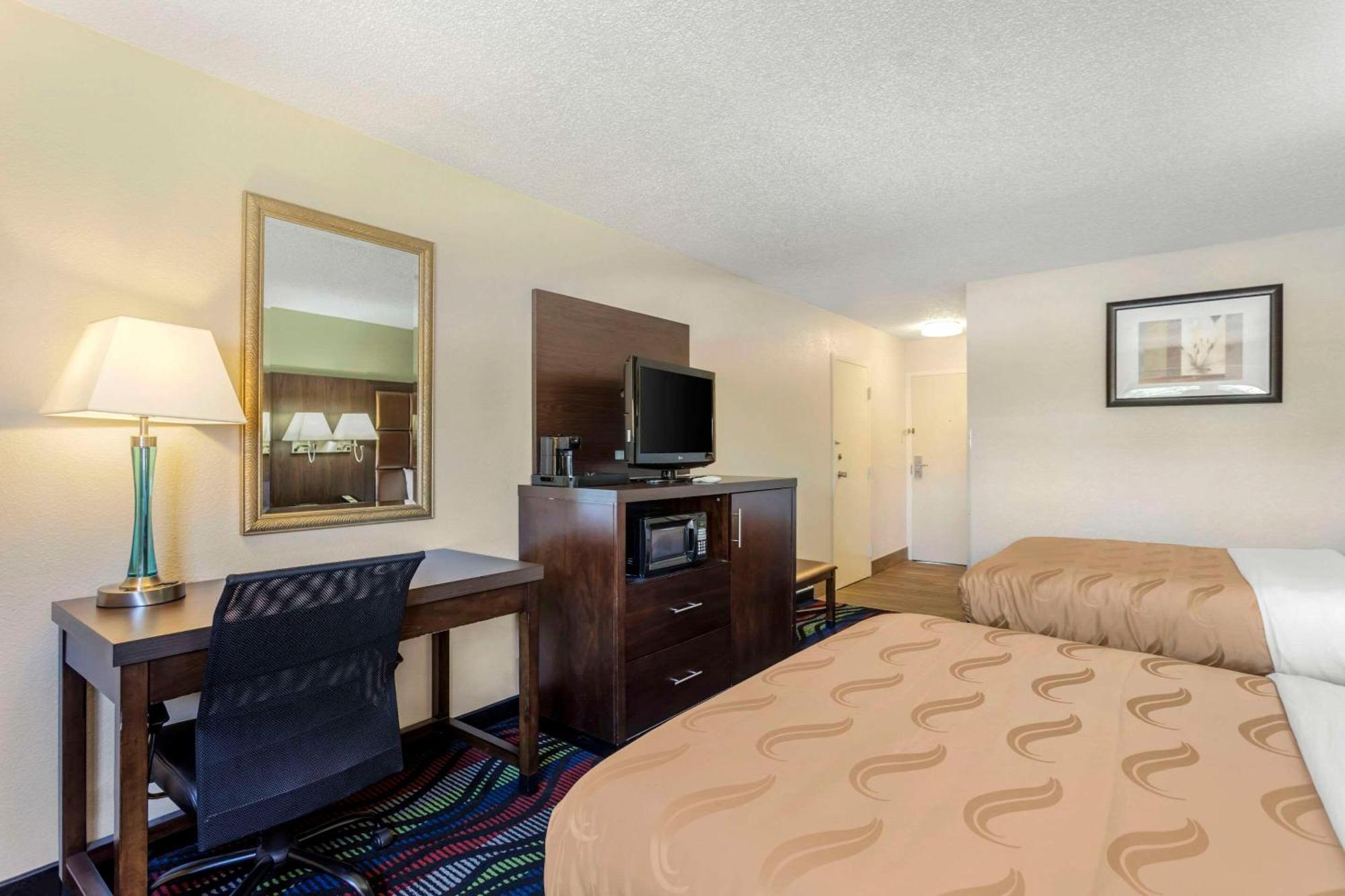 Quality Inn Куквілл Екстер'єр фото